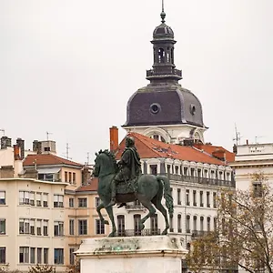 Appartamento Dify Petit - Place Bellecour, Lione